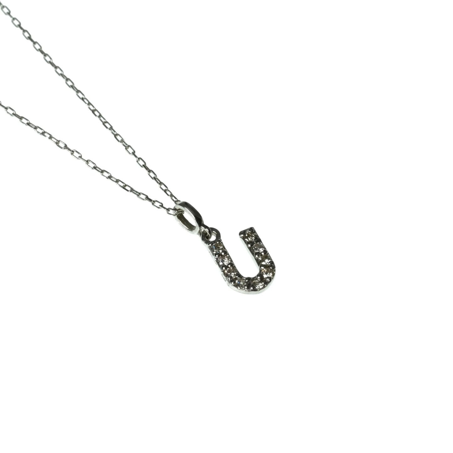 K18 White Gold U Pendant Necklace
