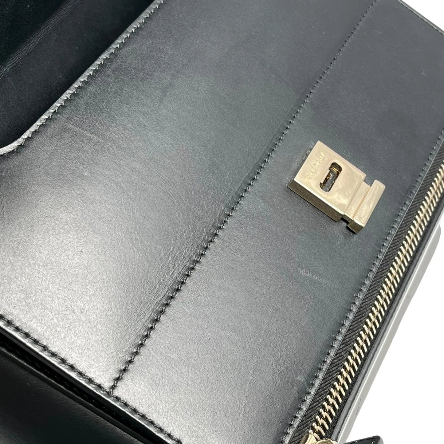 GIVENCHY Pandora Shoulder Bag - Black
