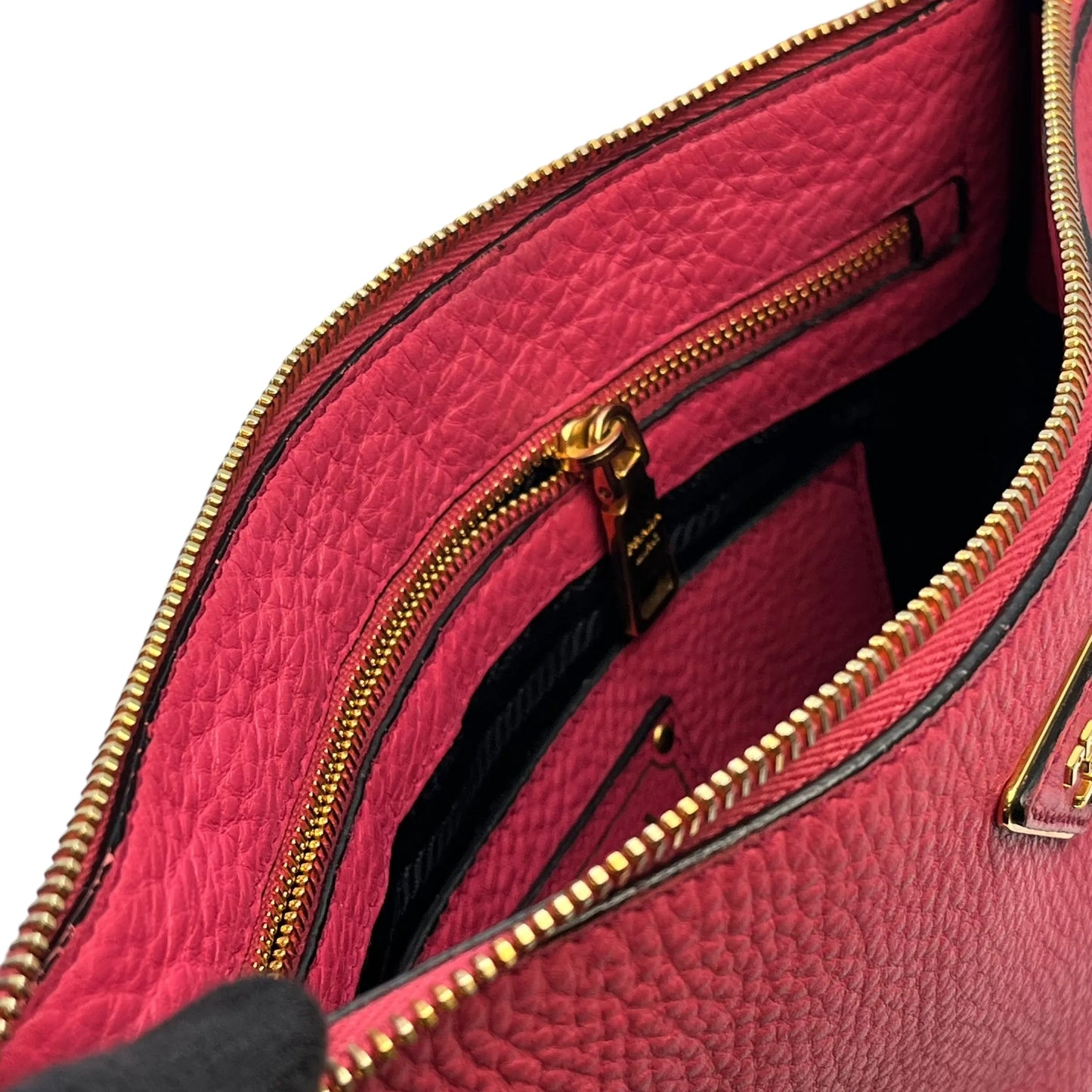 PRADA Vitello Daino Leather Shoulder Bag - Pink