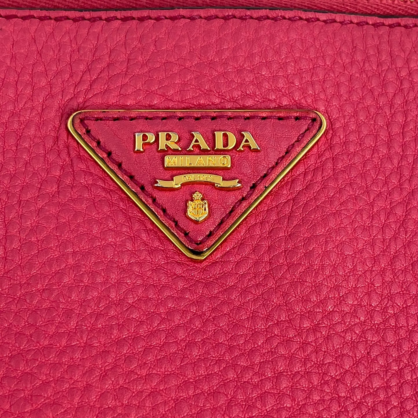 PRADA Vitello Daino Leather Shoulder Bag - Pink