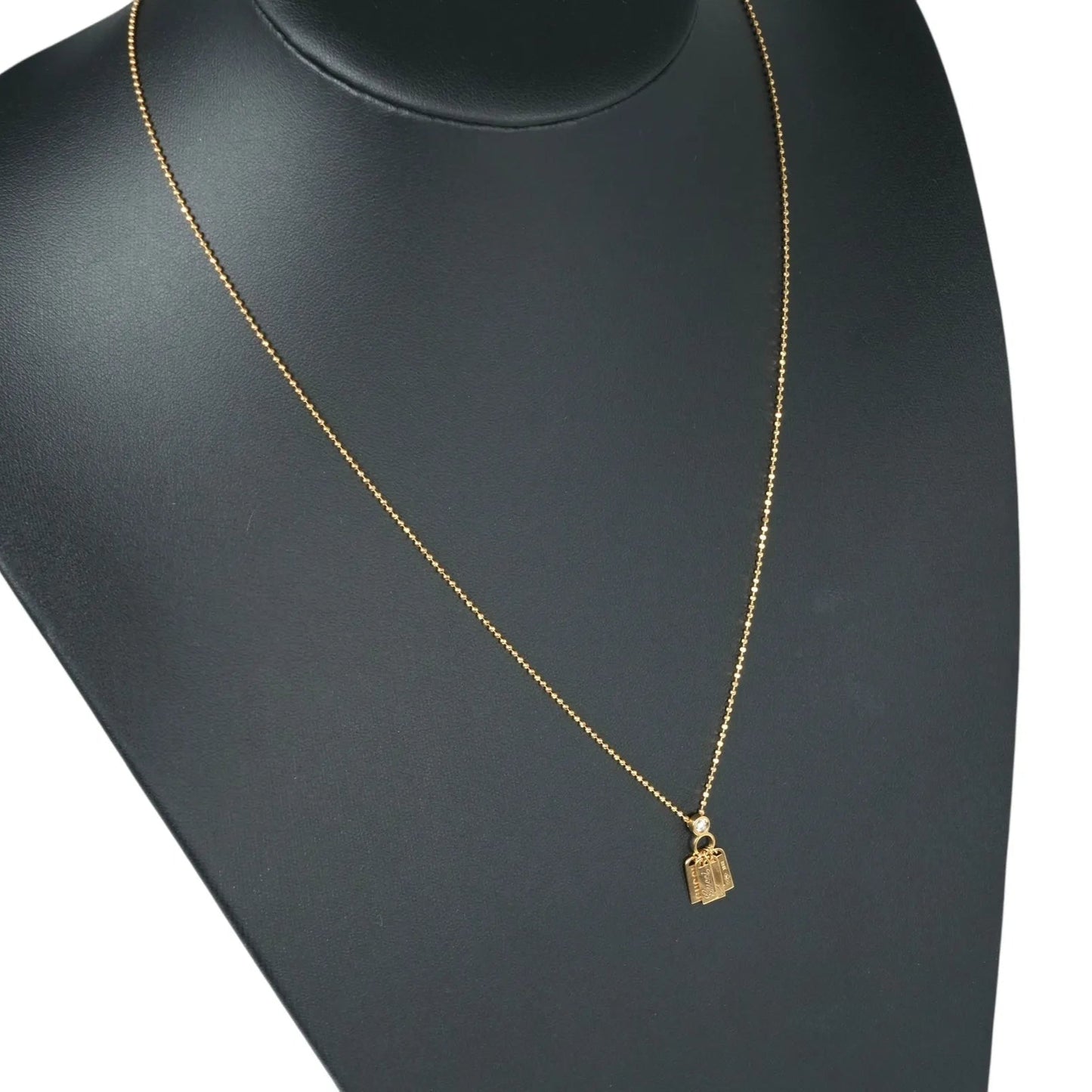 GUCCI Logo Plate 1P Diamond Necklace 18K