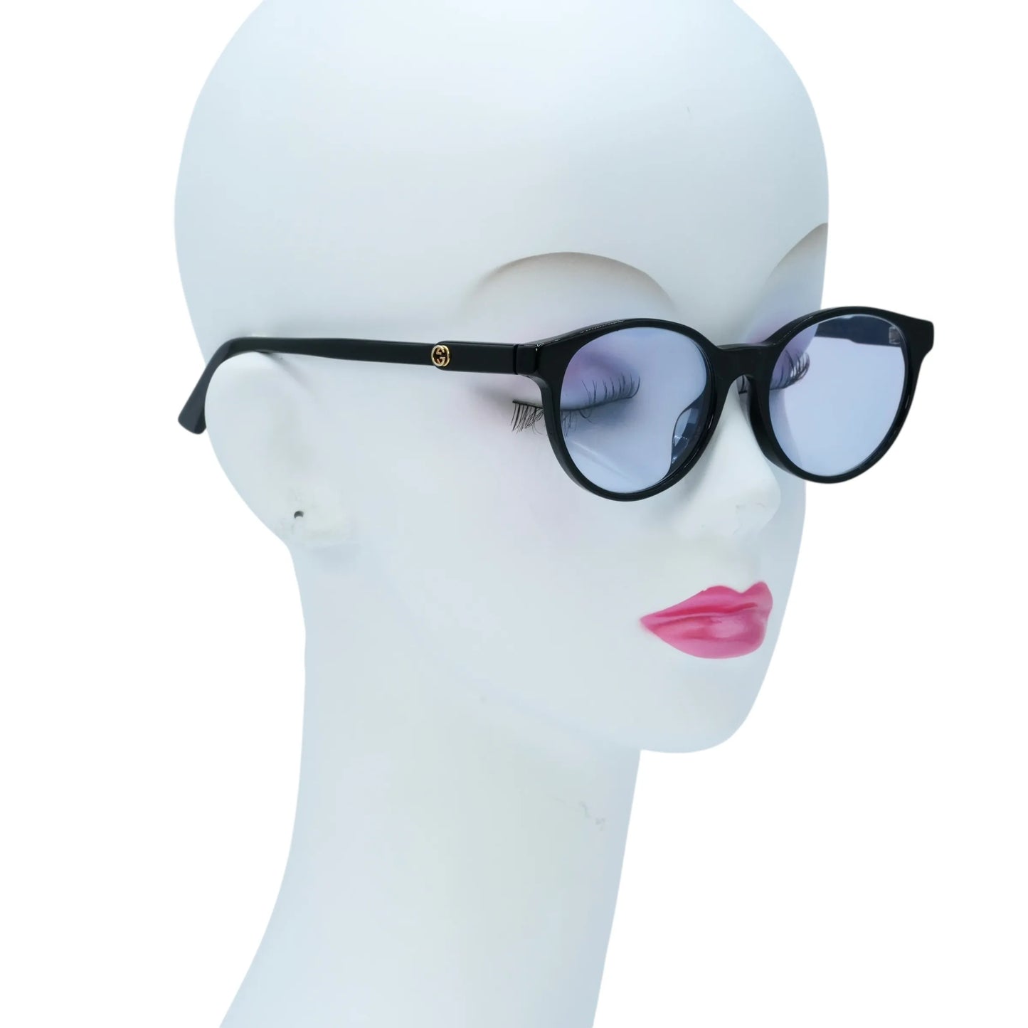 GUCCI Black Frame Sunglasses - Black - 32905