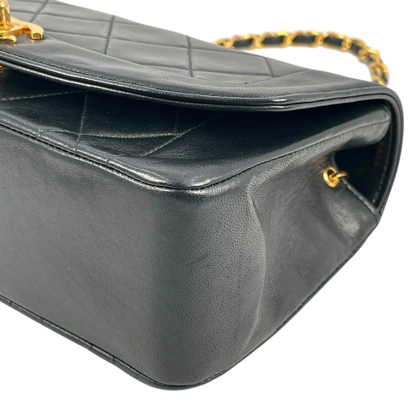 CHANEL Diana Flap 22 Chain Shoulder Bag - Black