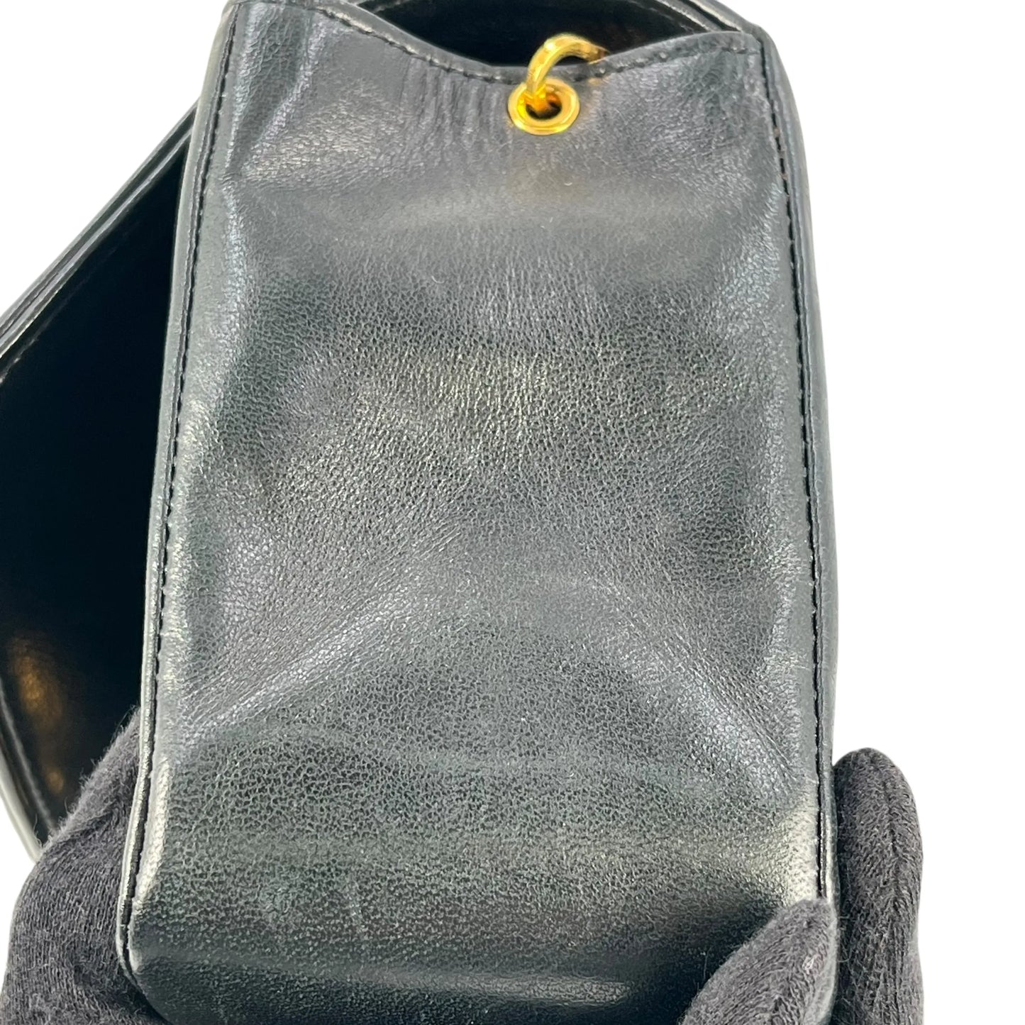 CHANEL Diana Flap 22 Chain Shoulder Bag - Black