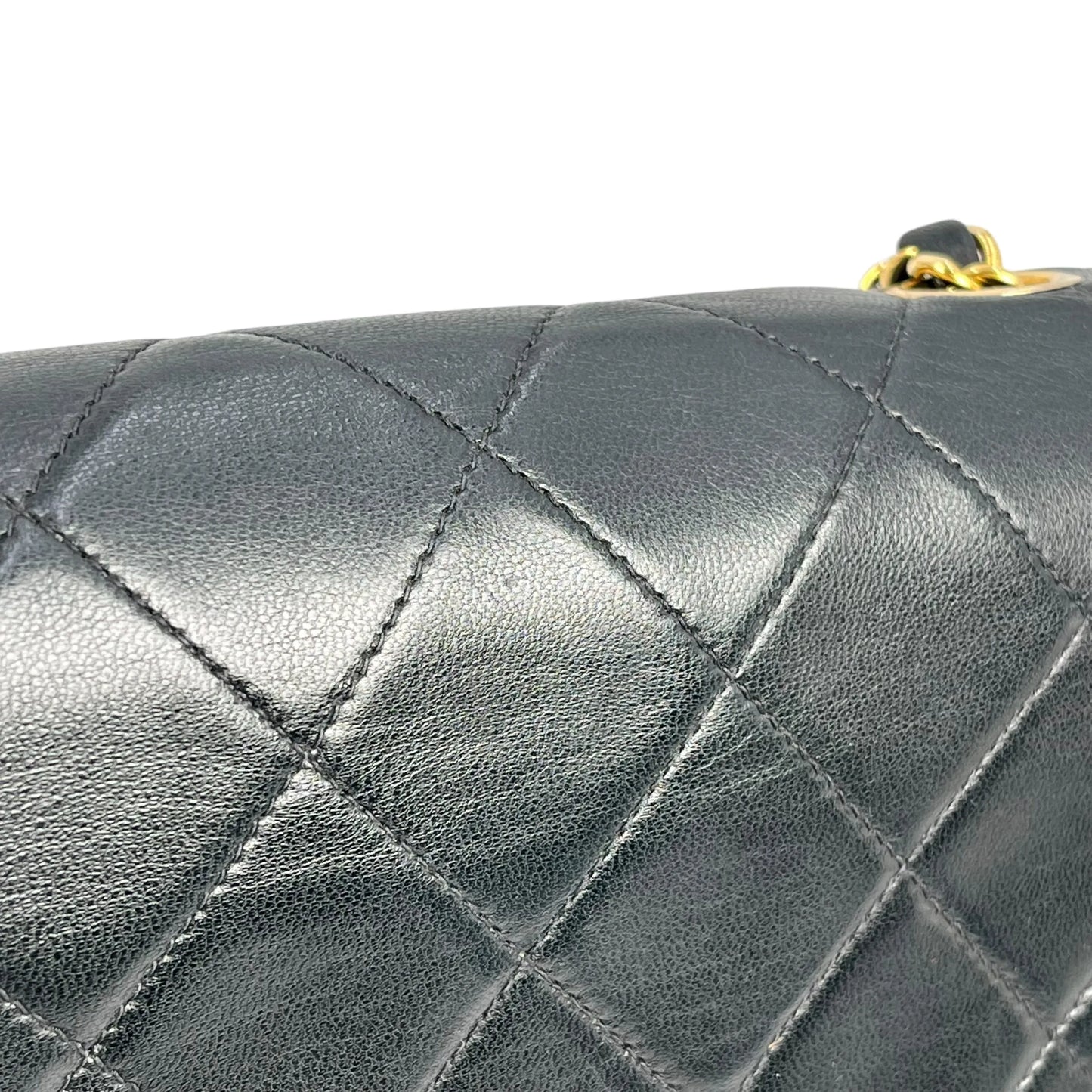 CHANEL Diana Flap 22 Chain Shoulder Bag - Black