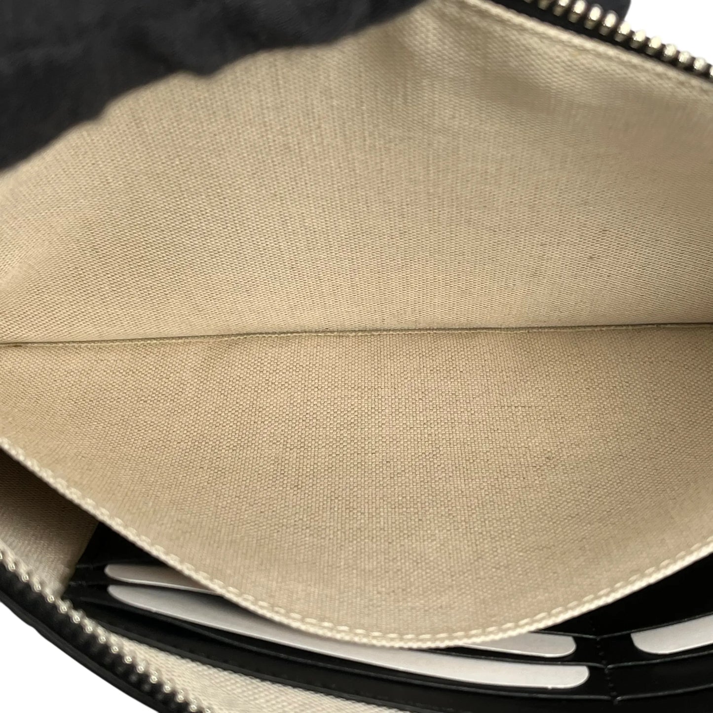 GUCCI GG Imprime Leather Clutch Bag Wallet - Black
