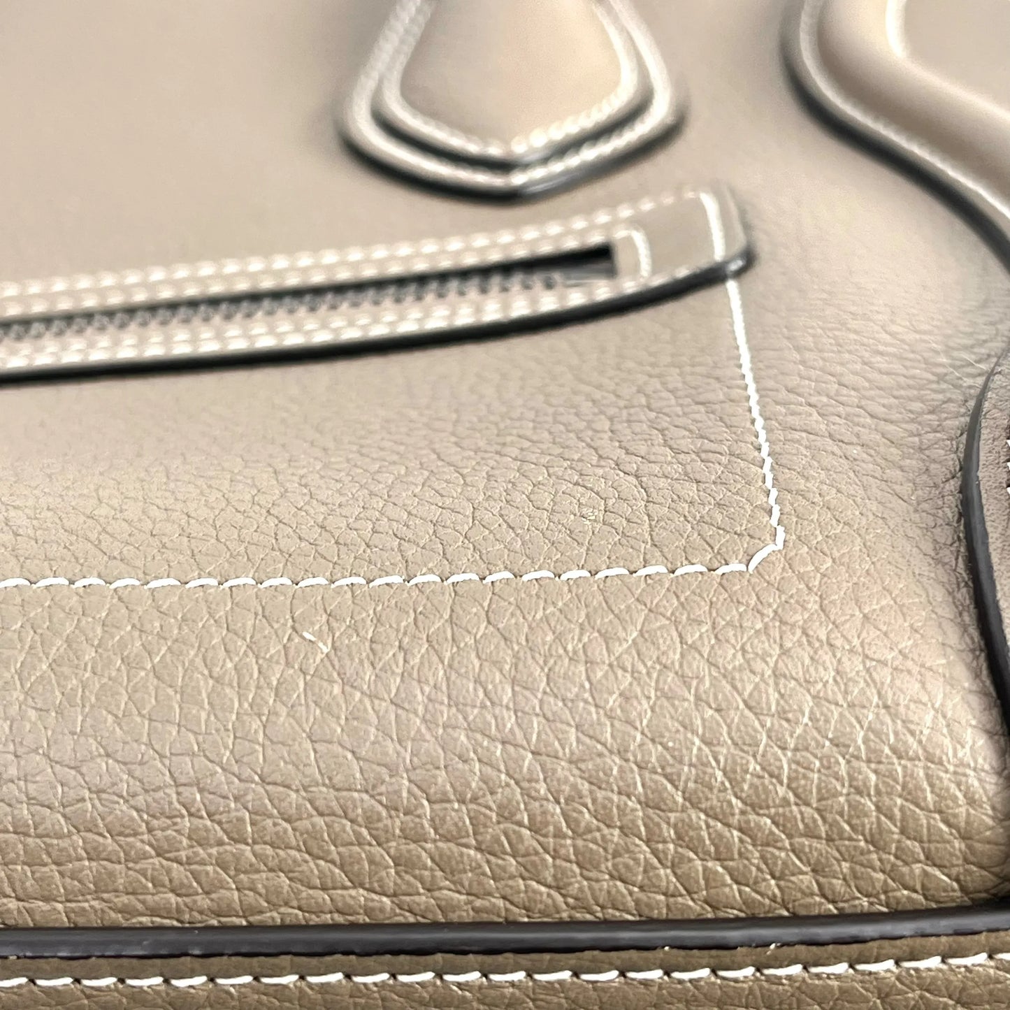 CELINE Luggage Micro Hand Bag Tote Bag - Beige