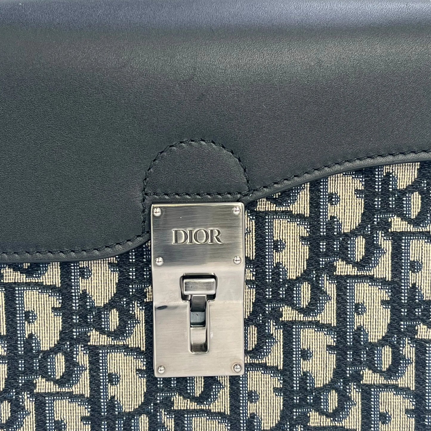 Dior Oblique Canvas × Leather Body Bag Shoulder Bag - Black