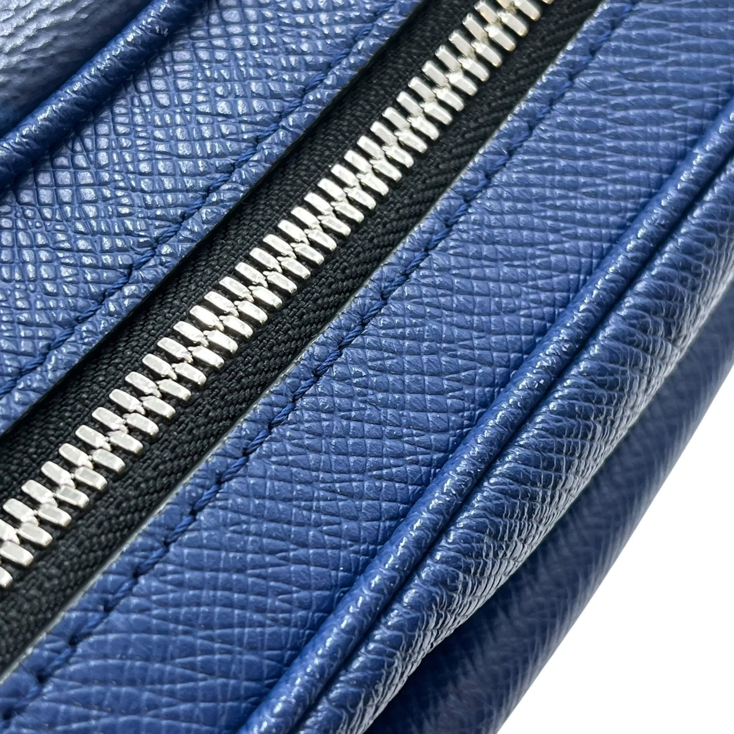Louis Vuitton Taiga Rama Outdoor Messenger PM Shoulder Bag Body Bag - Blue