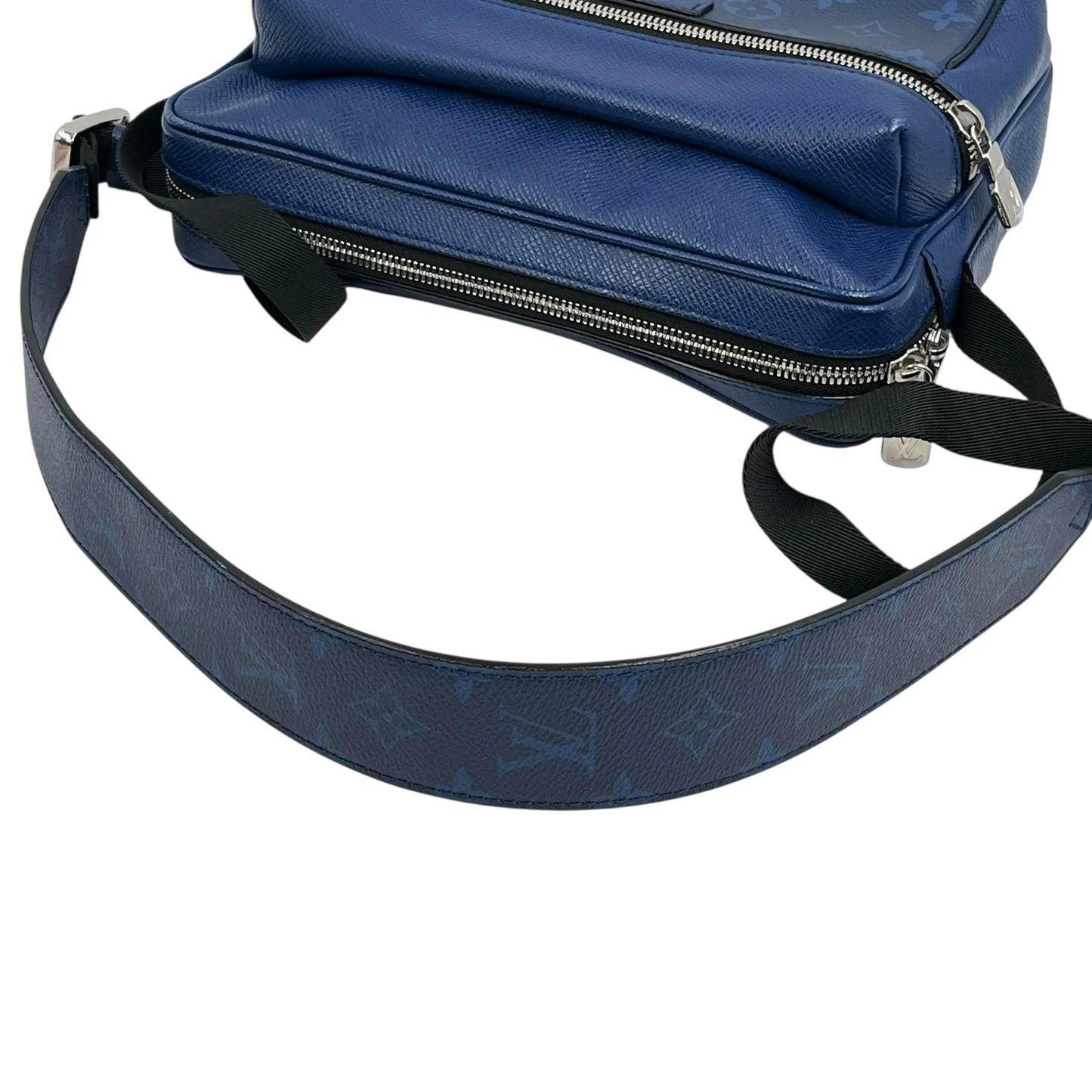 Louis Vuitton Taiga Rama Outdoor Messenger PM Shoulder Bag Body Bag - Blue