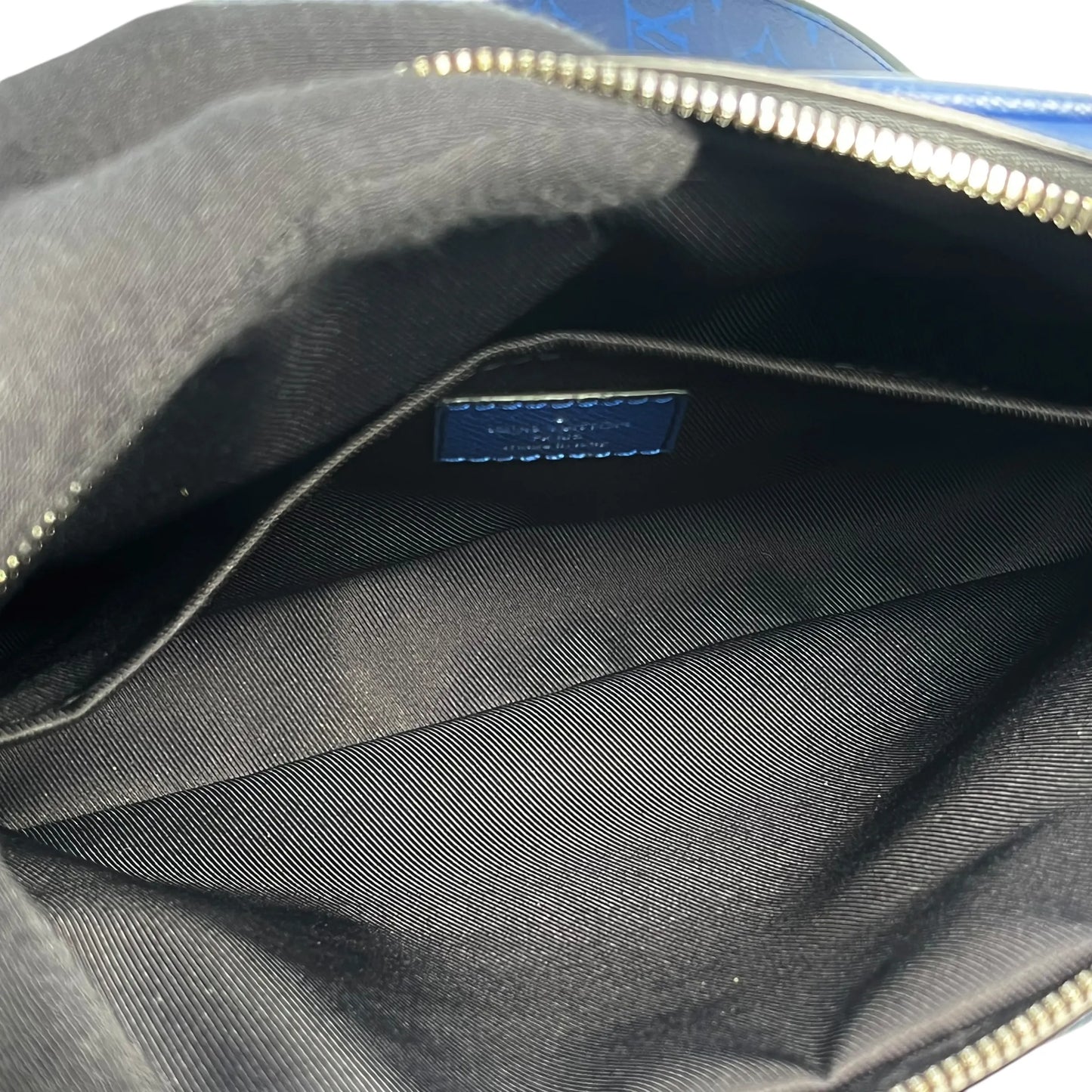 Louis Vuitton Taiga Rama Outdoor Messenger PM Shoulder Bag Body Bag - Blue