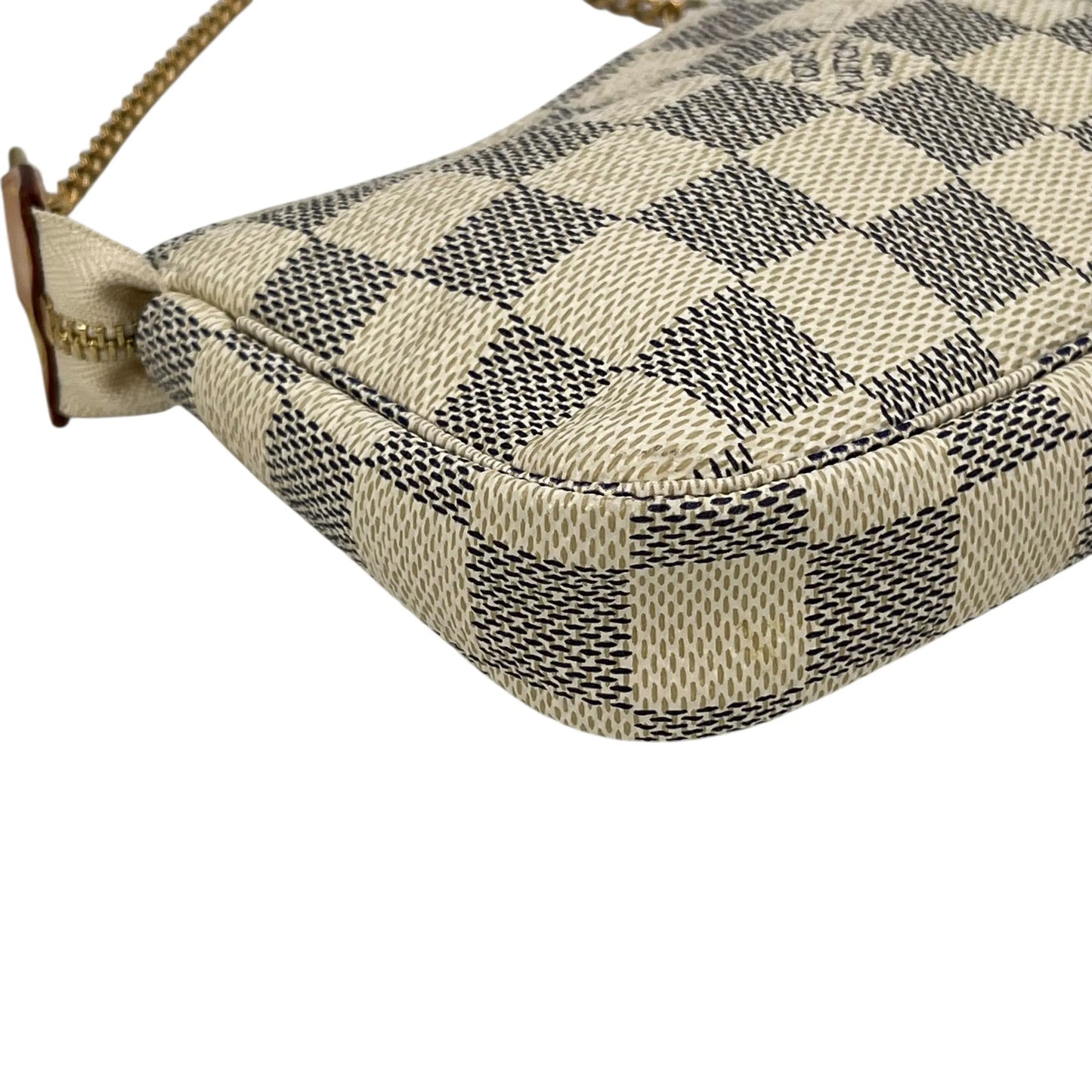 Louis Vuitton Damier Azur Mini Pochette Accessories Pouch - White