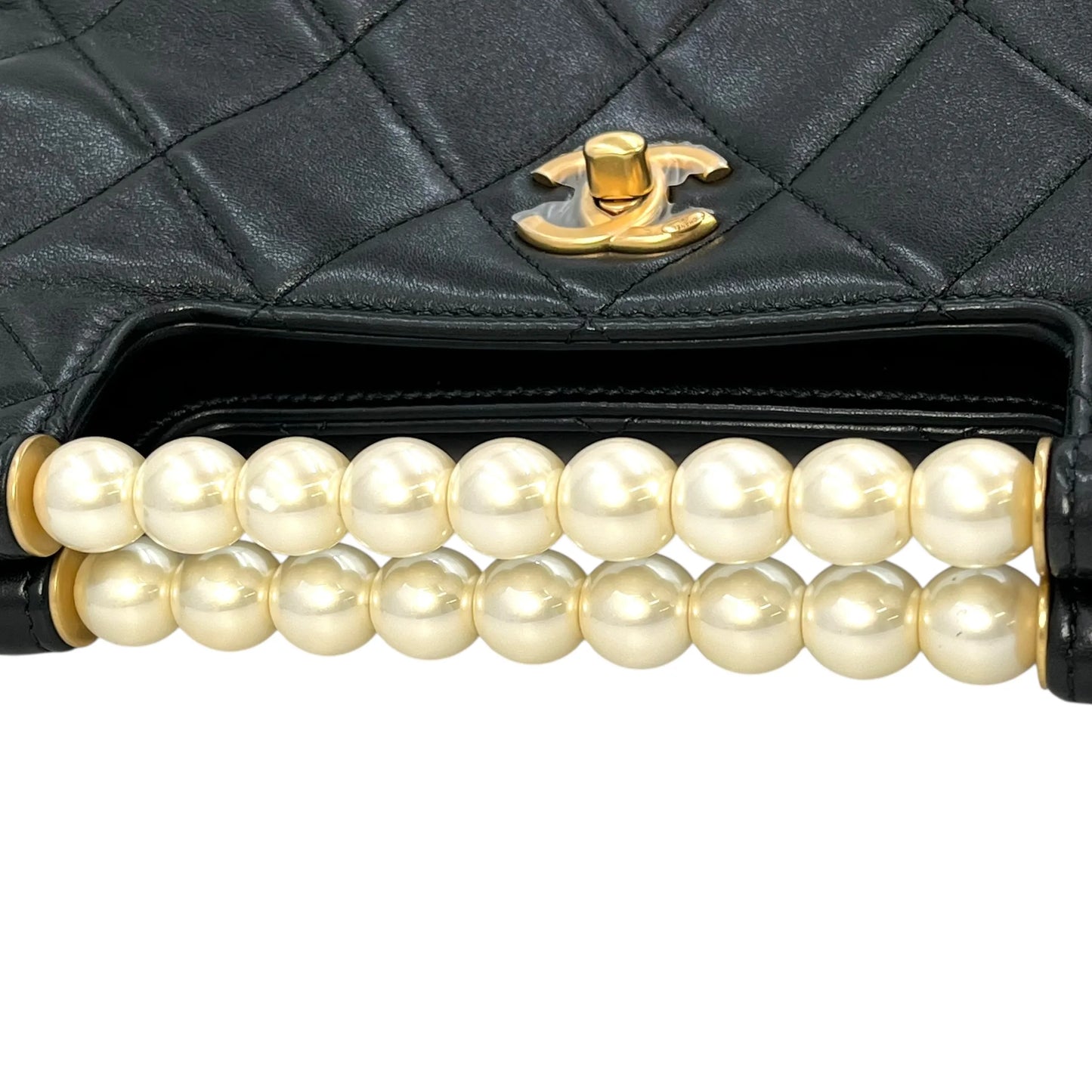 CHANEL Pearl Handle Leather Hand Bag - Black