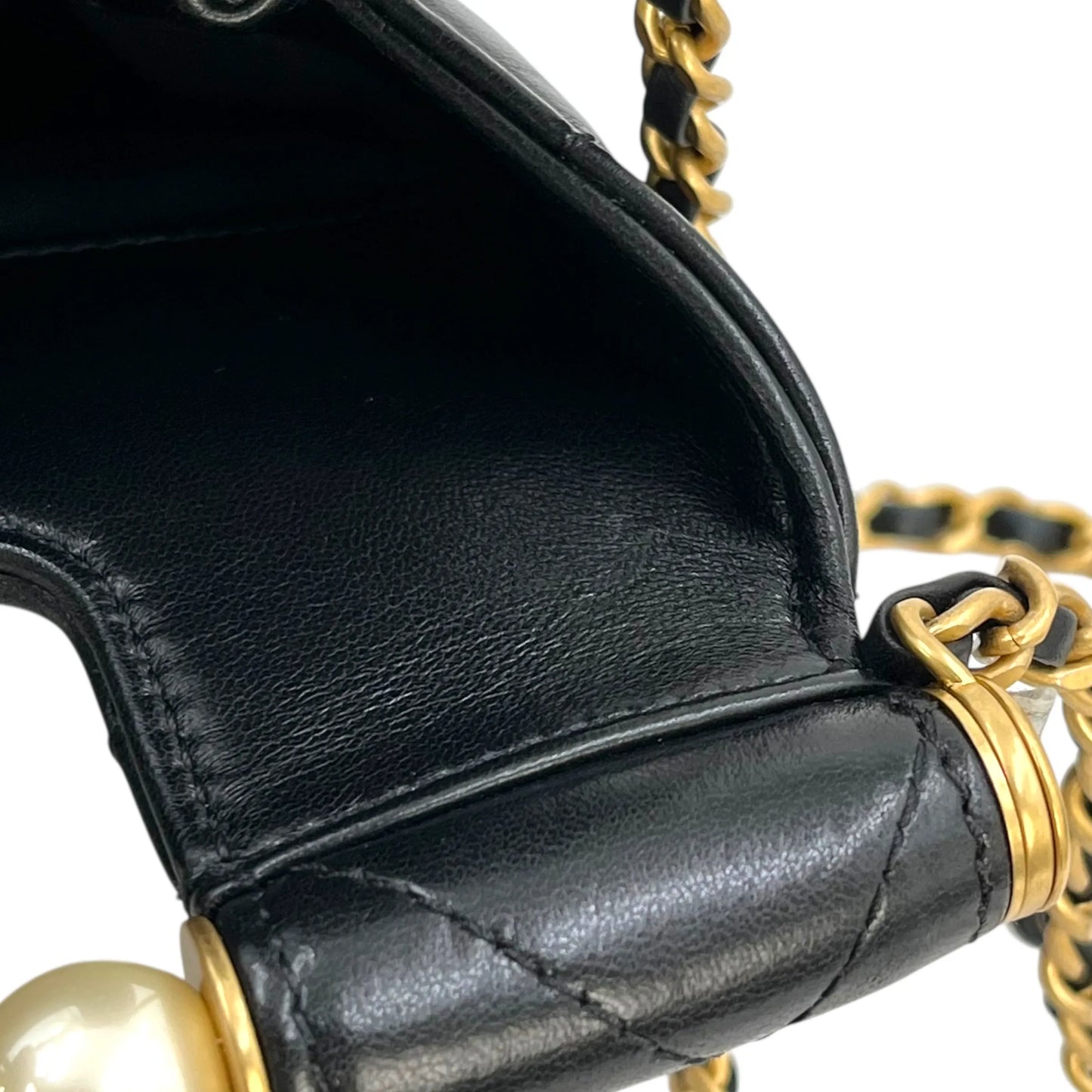 CHANEL Pearl Handle Leather Hand Bag - Black