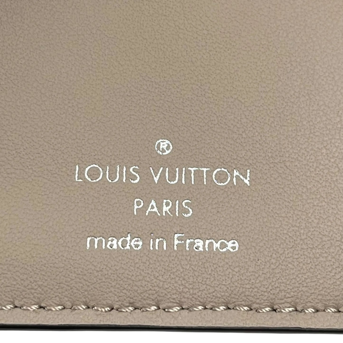 Louis Vuitton Portefeuille Clea Compact Wallet - Brown
