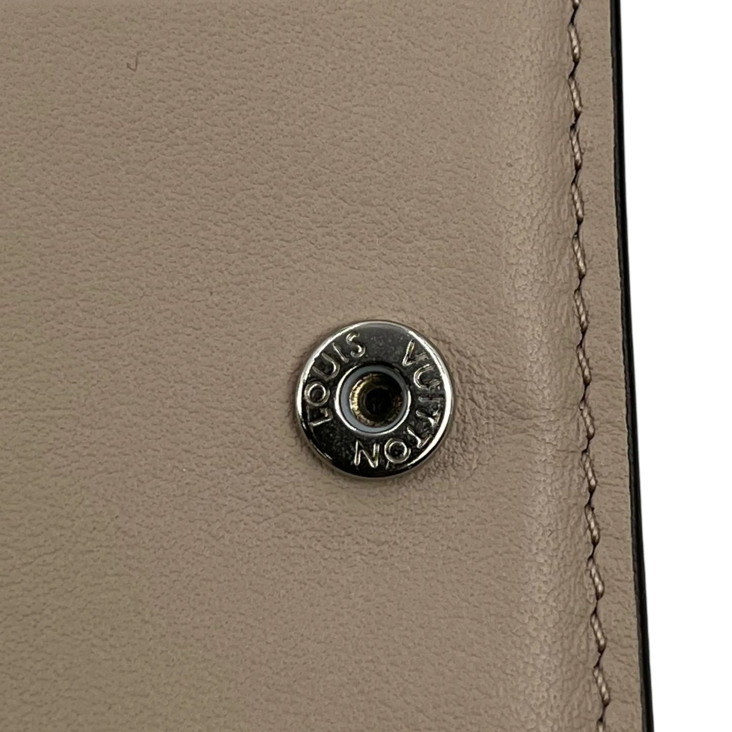 Louis Vuitton Portefeuille Clea Compact Wallet - Brown