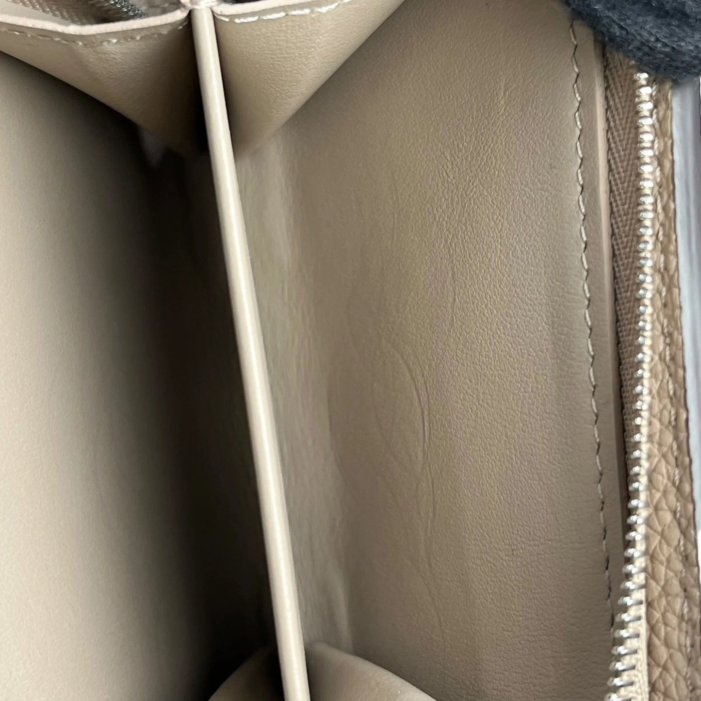 Louis Vuitton Portefeuille Clea Compact Wallet - Brown