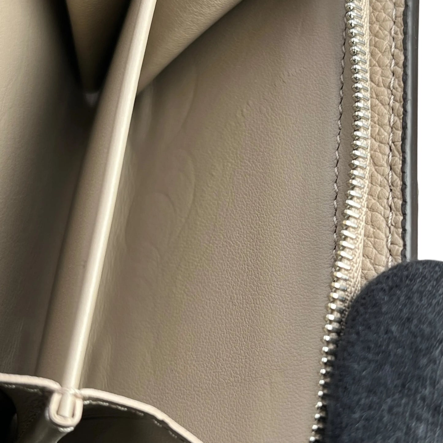 Louis Vuitton Portefeuille Clea Compact Wallet - Brown