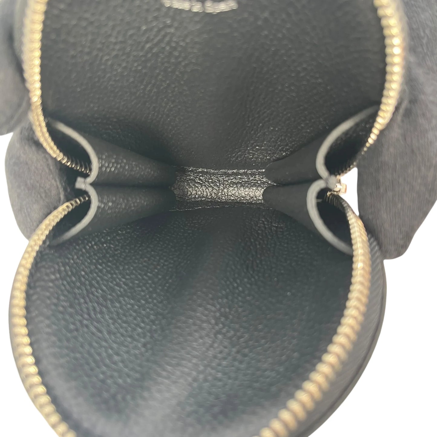 Louis Vuitton Marellini Epi Leater Hand Bag - Black