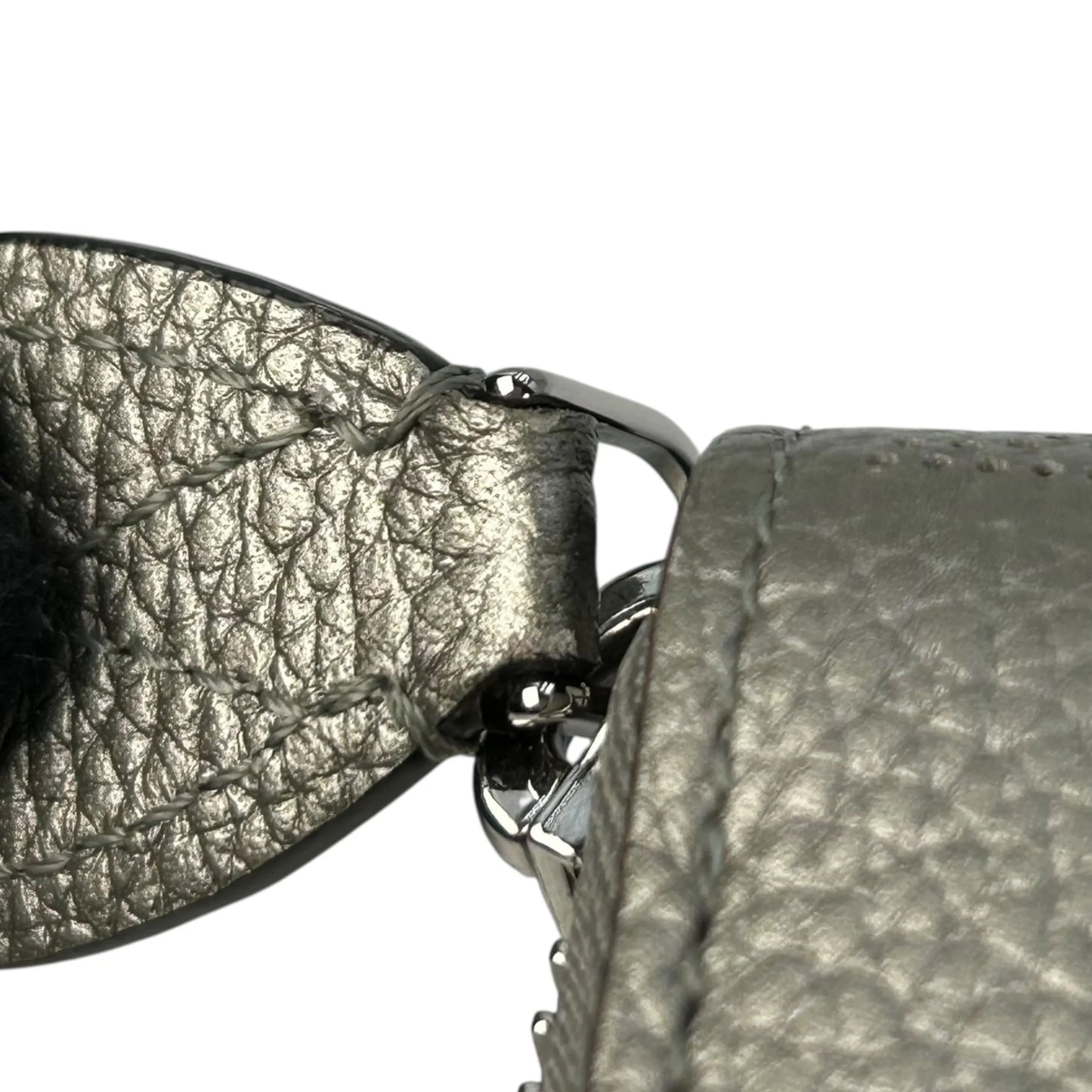 Louis Vuitton Monogram Mahina Long Wallet - Silver