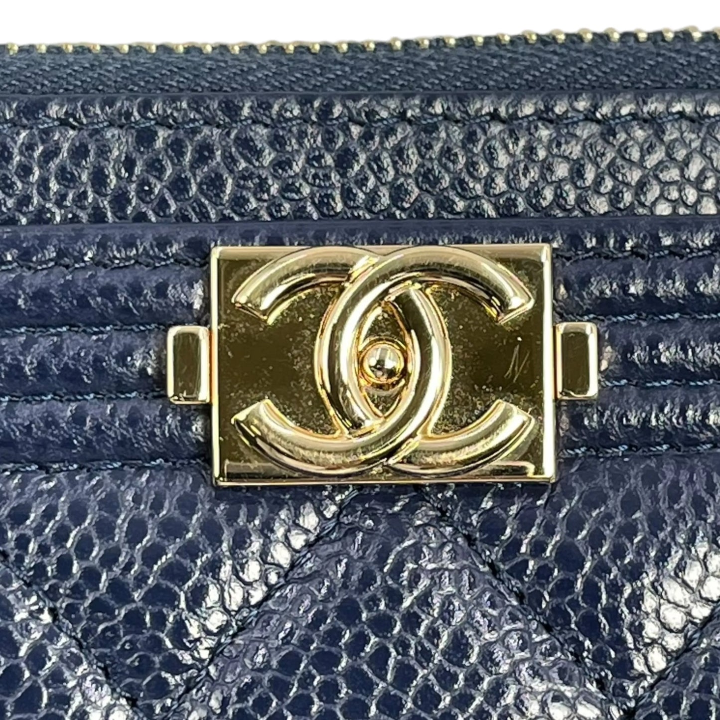 CHANEL Boy Chanel Materasse Caviarskin Long Wallet - Navy
