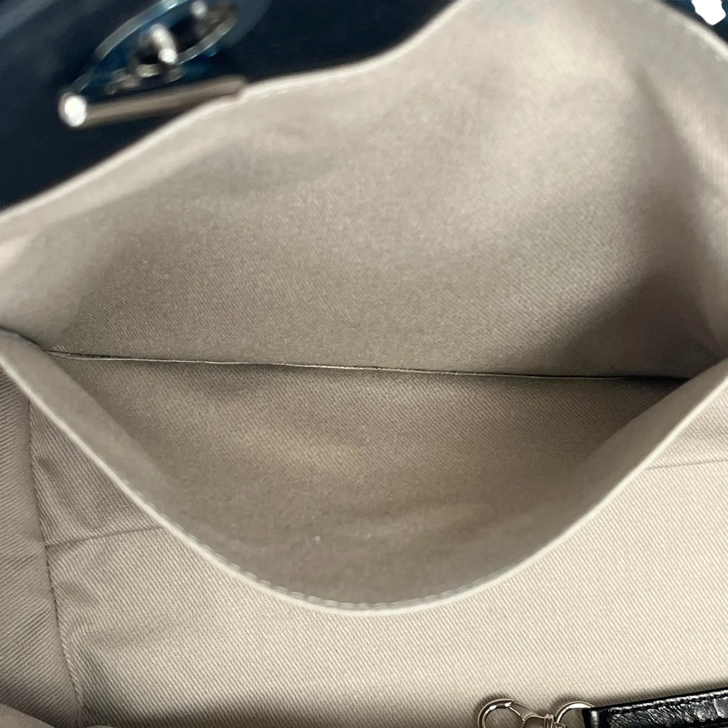 CHANEL Deauville MM Glazed Leather Tote Bag - Black