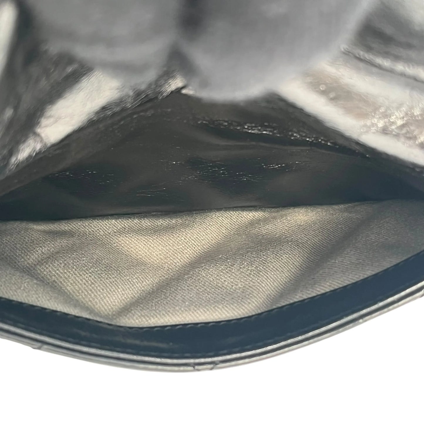 CHANEL Deauville MM Glazed Leather Tote Bag - Black