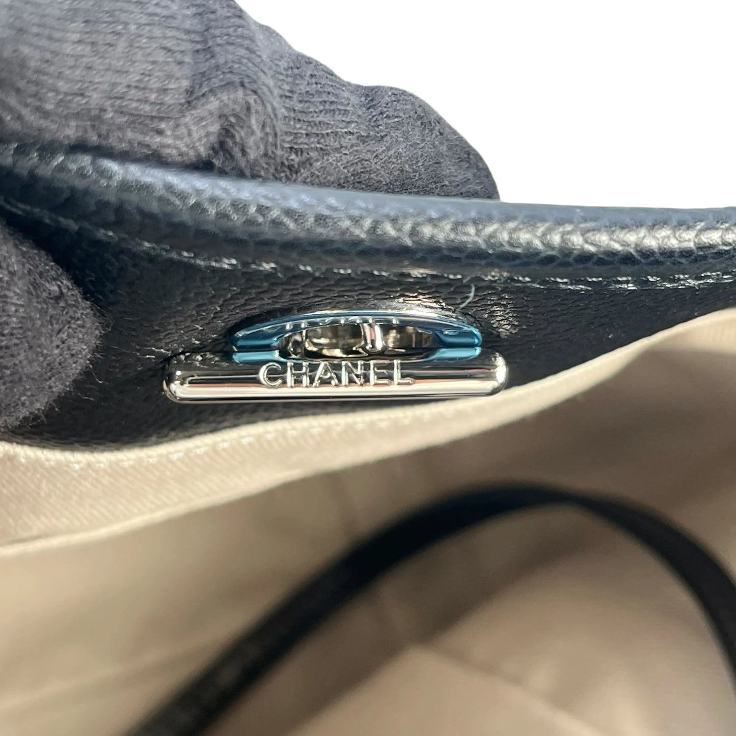 CHANEL Deauville MM Glazed Leather Tote Bag - Black