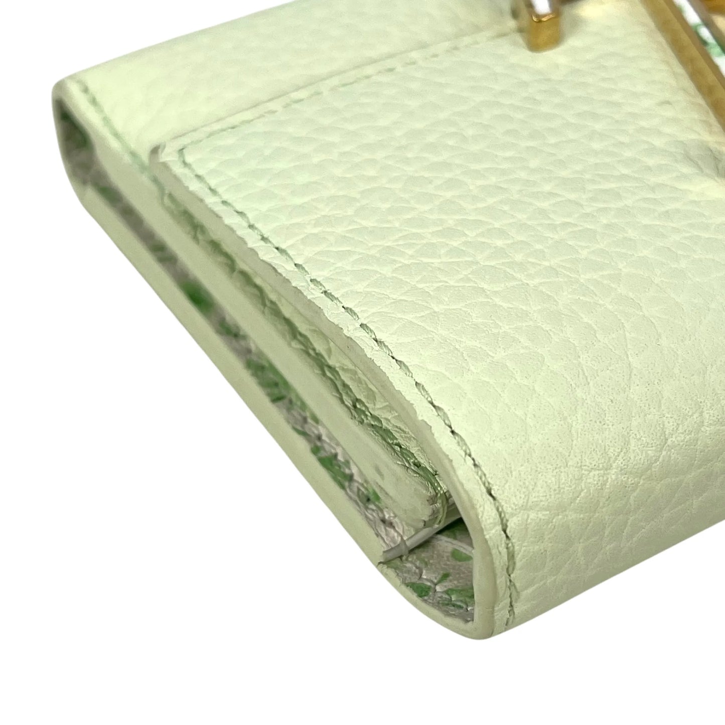 Louis Vuitton Capucines Portefeuille Compact Wallet - Mint Green