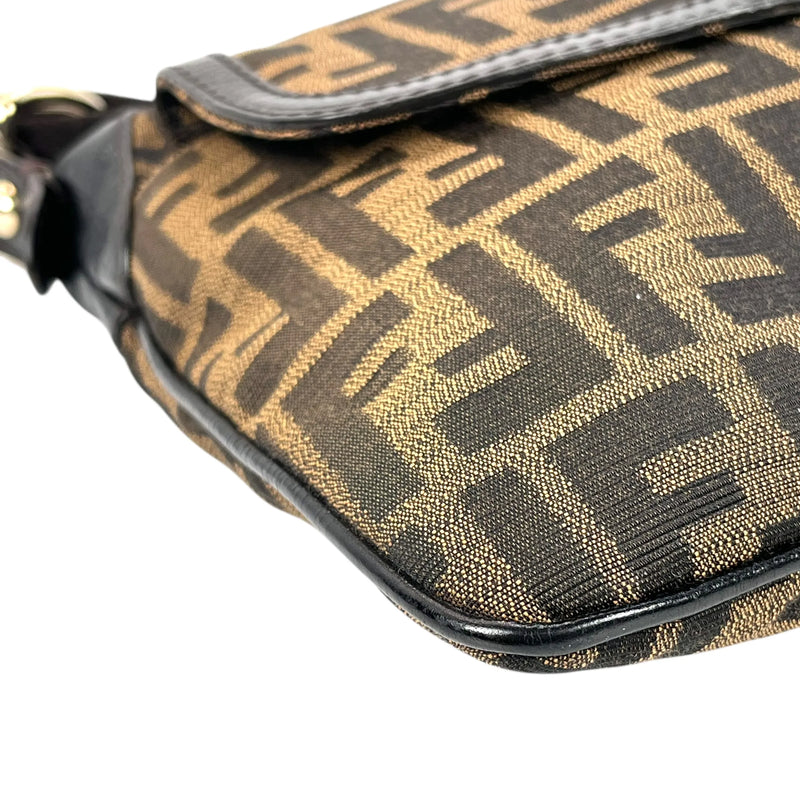 FENDI Zucca Shoulder Bag - Brown - 35749