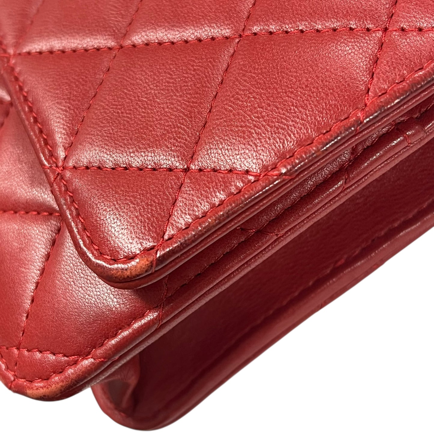 CHANEL Matelasse Chain Wallet Shoulder Bag - Red