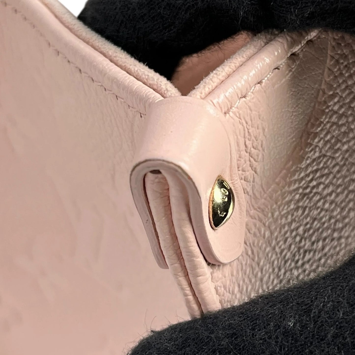 Louis Vuitton On The Go PM Monogram Empreinte - Pink