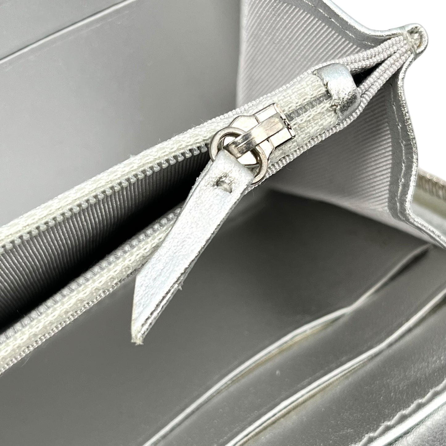 CHANEL Matlass Round Zipper Cocomark Silver