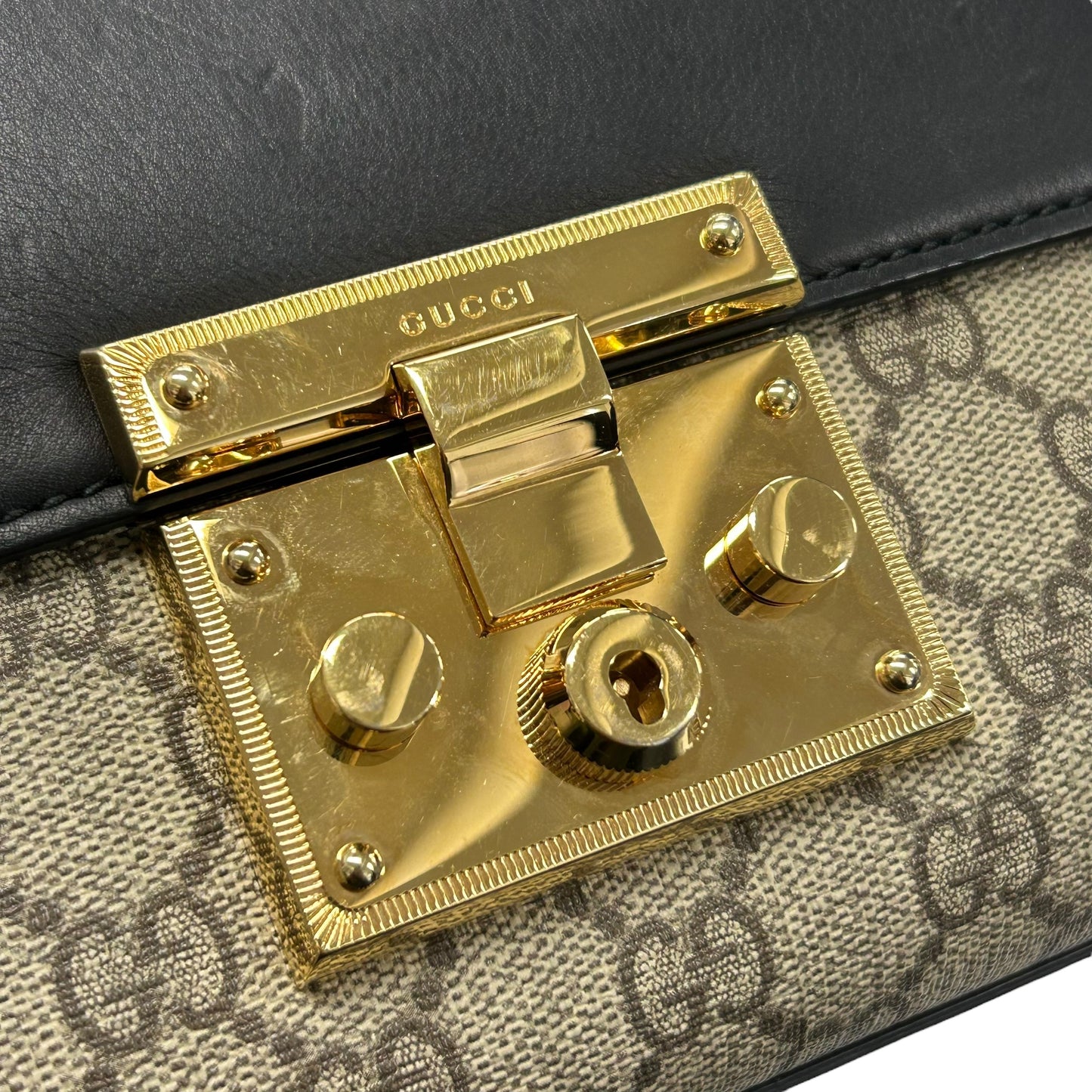 GUCCI Padlok ChainShoulderbag