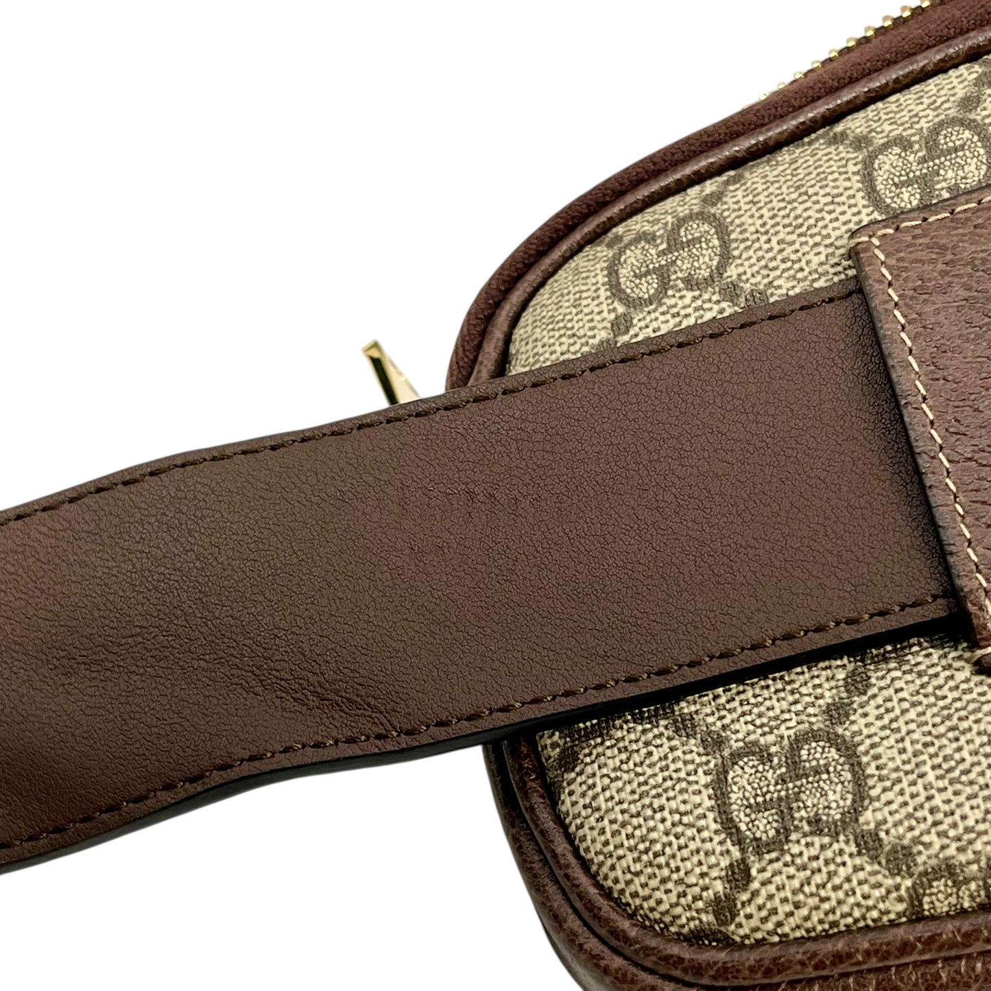 GUCCI GG Supreme Body Bag - Brown