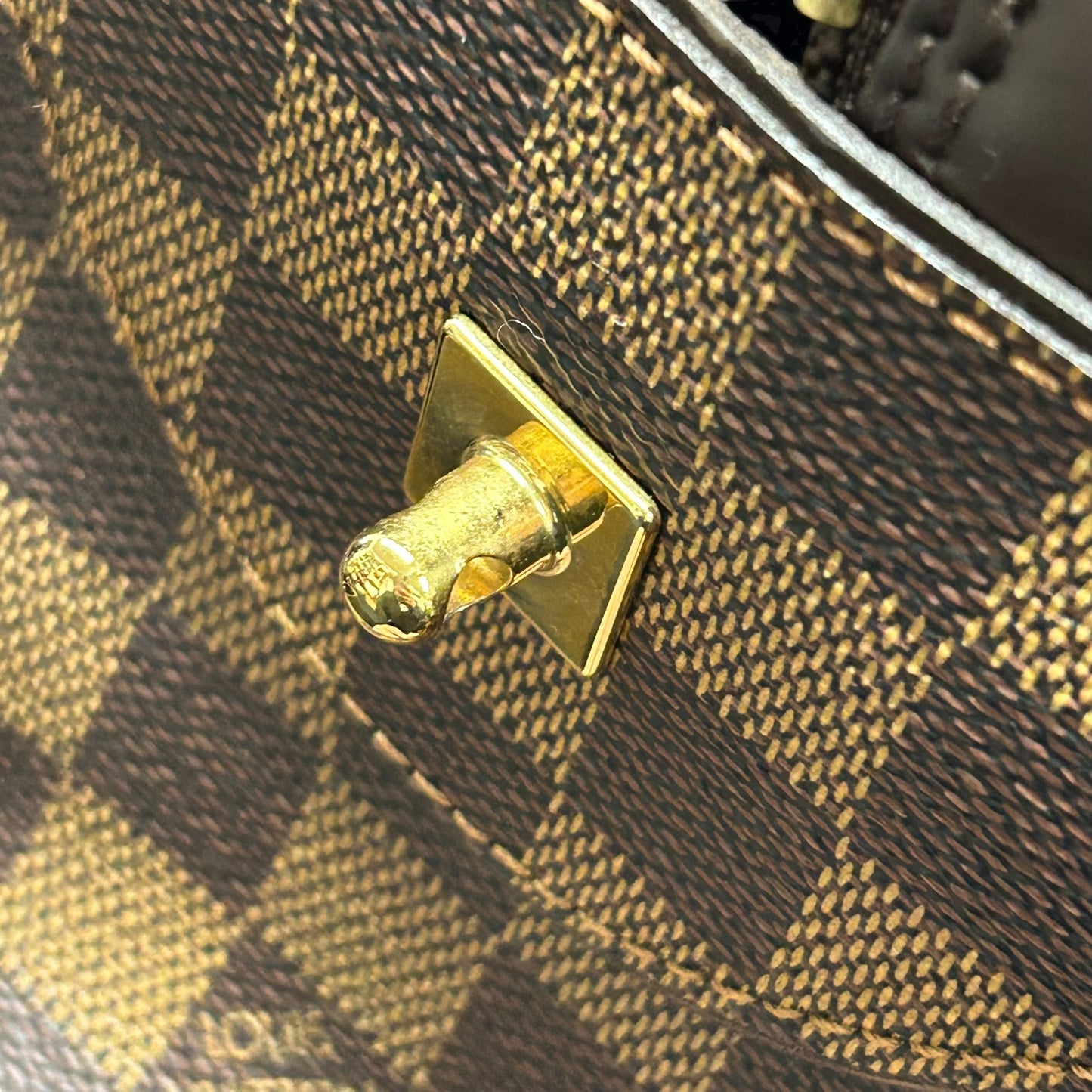 Louis Vuitton Damier Duoma Hand Bag