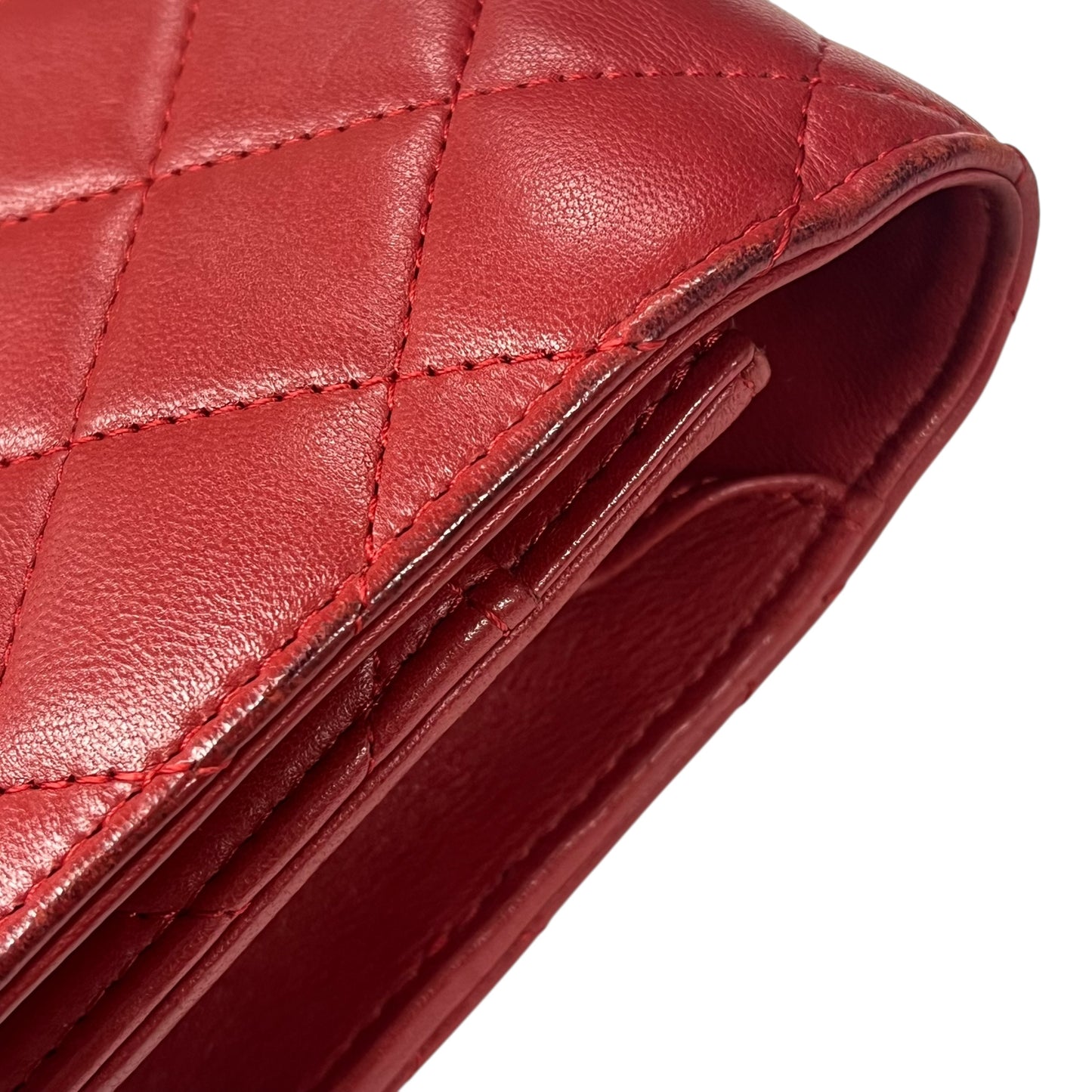 CHANEL Matelasse Chain Wallet Shoulder Bag - Red