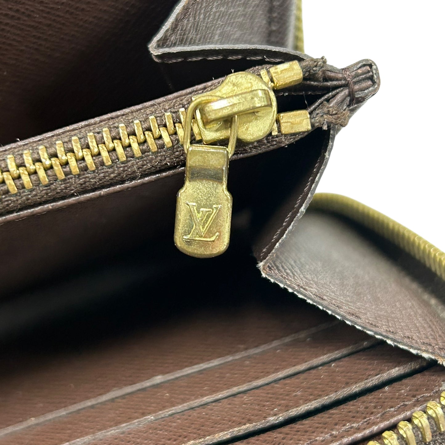 Louis Vuitton Damier Graphite Zippy Long Wallet - Brown - CA2187