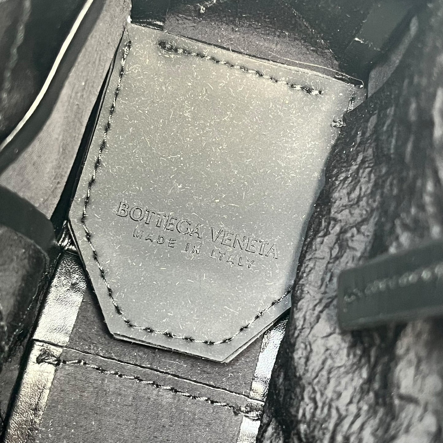 Bottega Veneta Maxi intrecciato cassette minishoulder bag