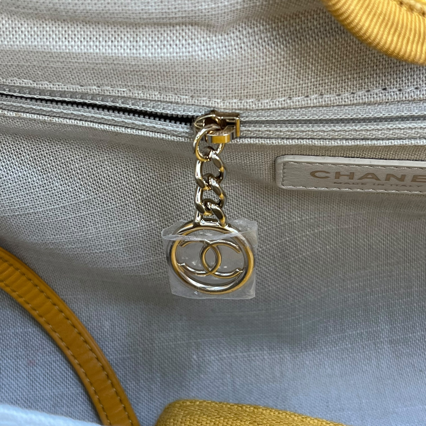 CHANEL Deauville Tote Bag - Yellow