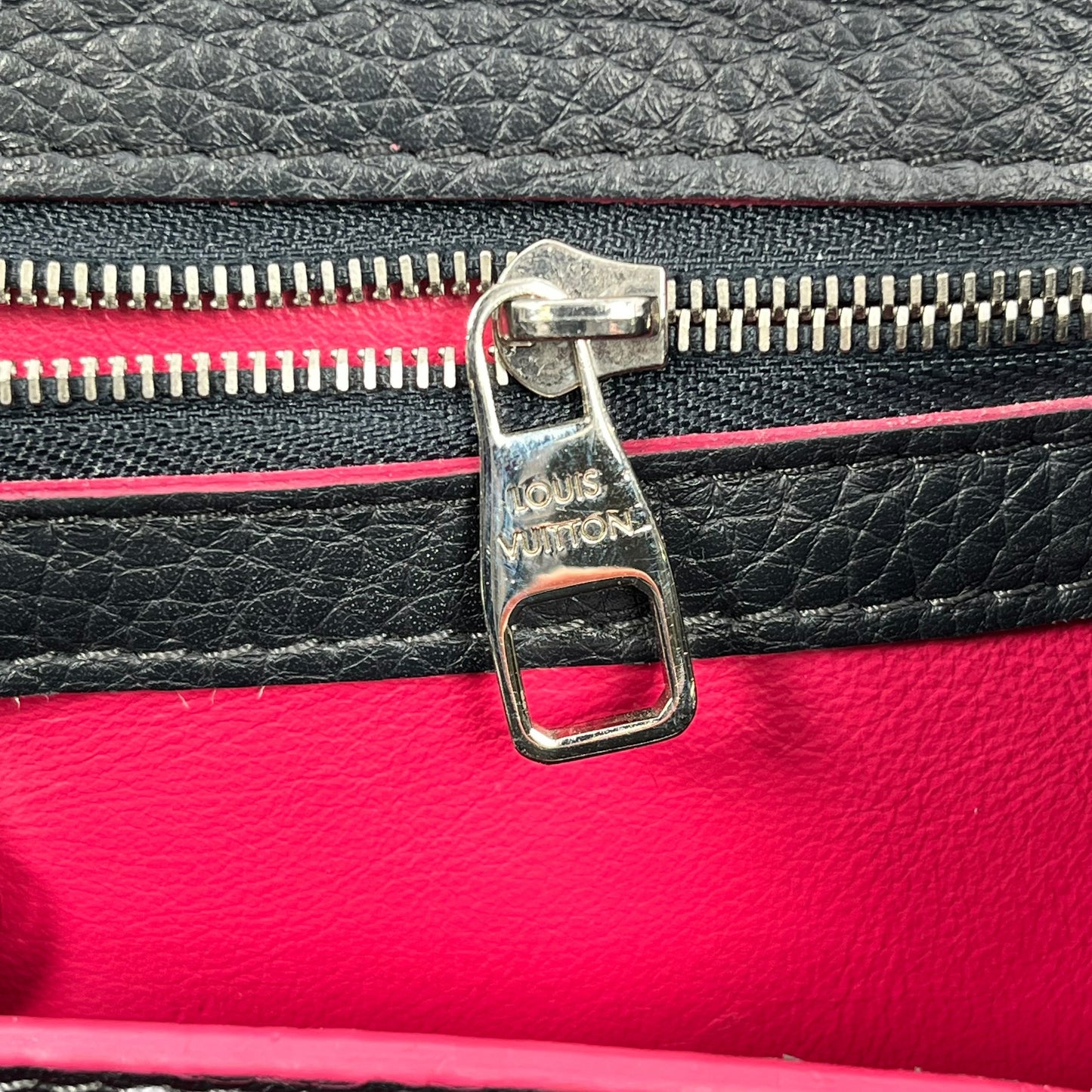 Louis Vuitton CapucinesBB taurillon Black Pink