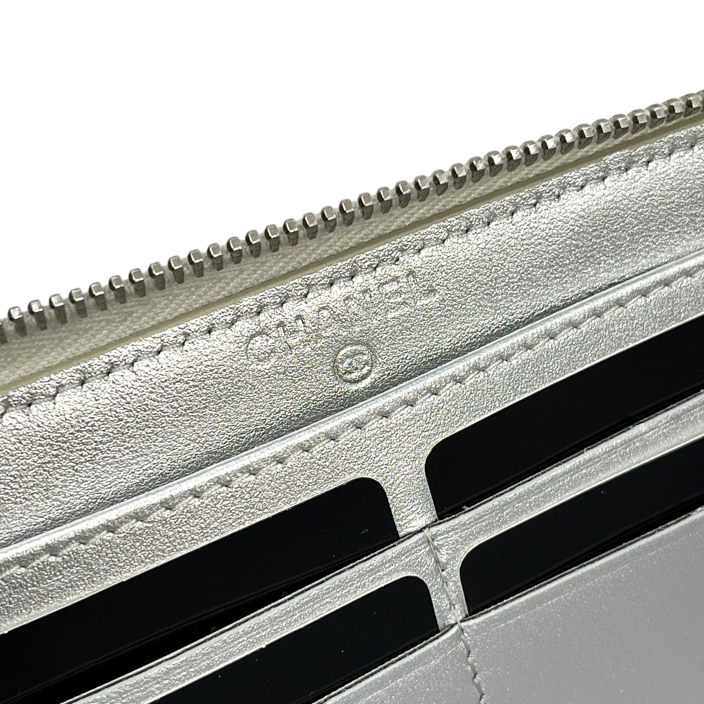 CHANEL Matlass Round Zipper Cocomark Silver