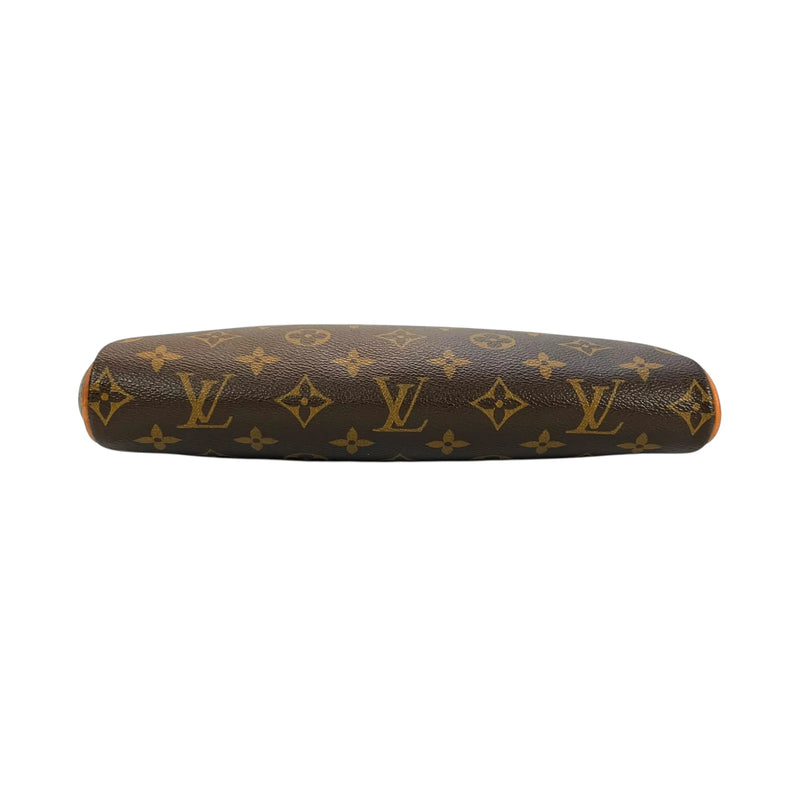 LOUIS VUITTON Eva Clutch Monogram Canvas Shoulder Bag - Brown