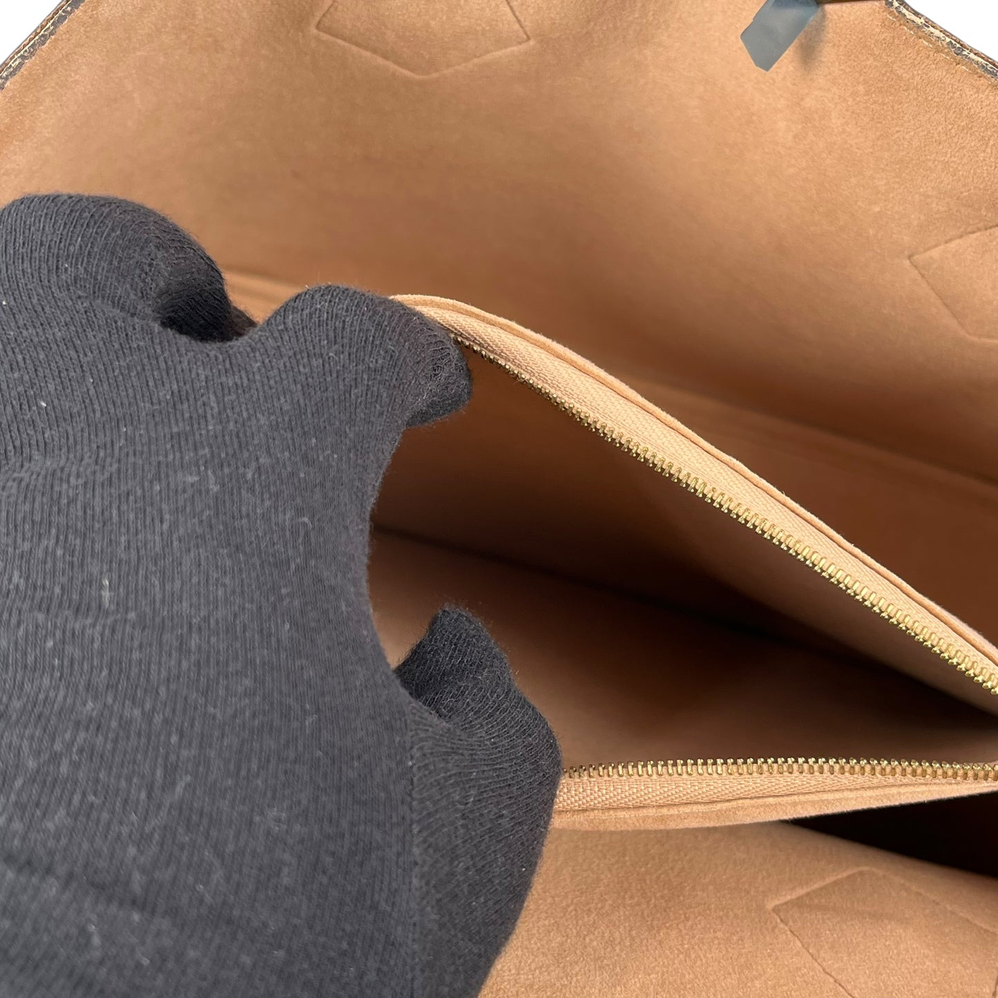 Louis Vuitton Damier Ebene Kensington Tote Bag