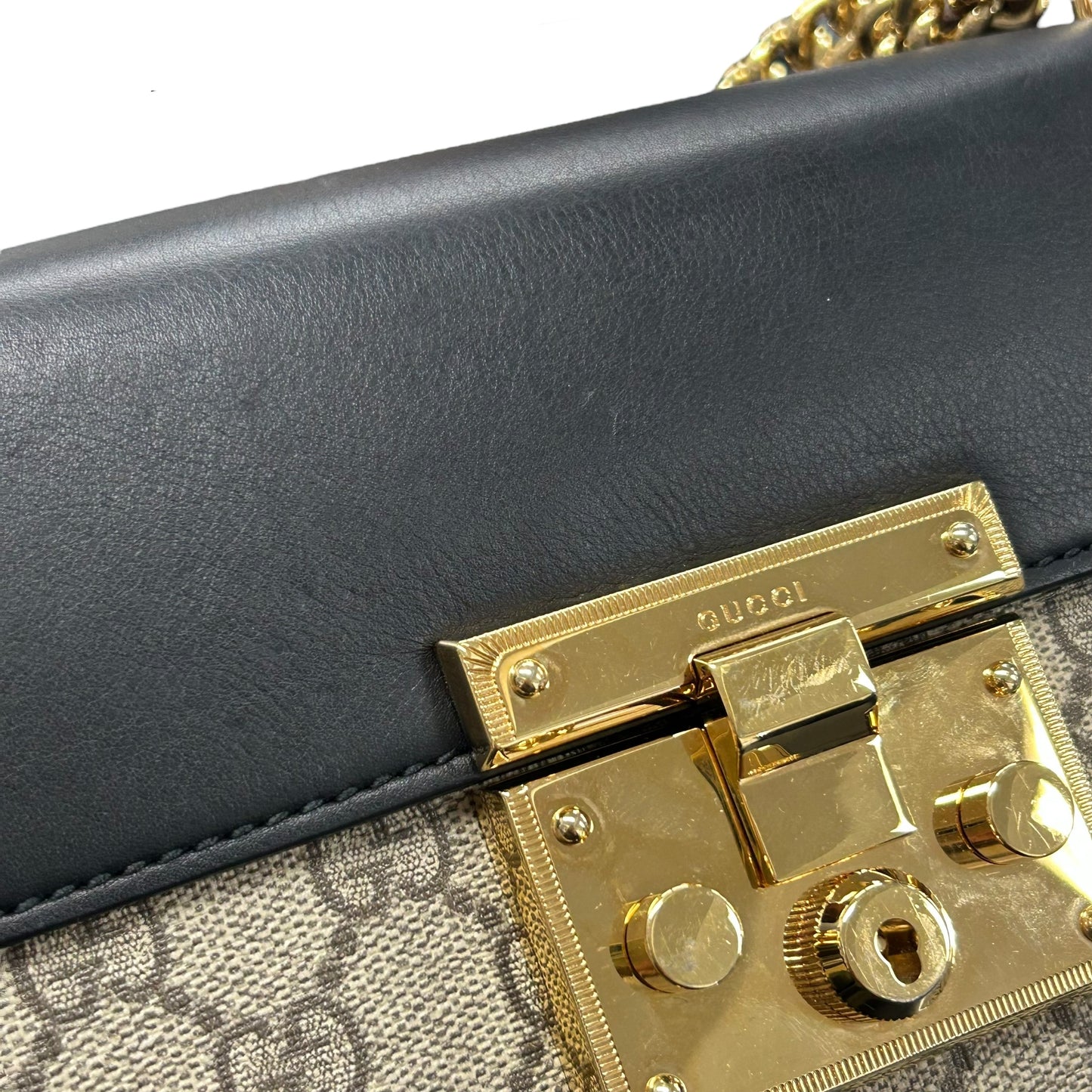 GUCCI Padlok ChainShoulderbag