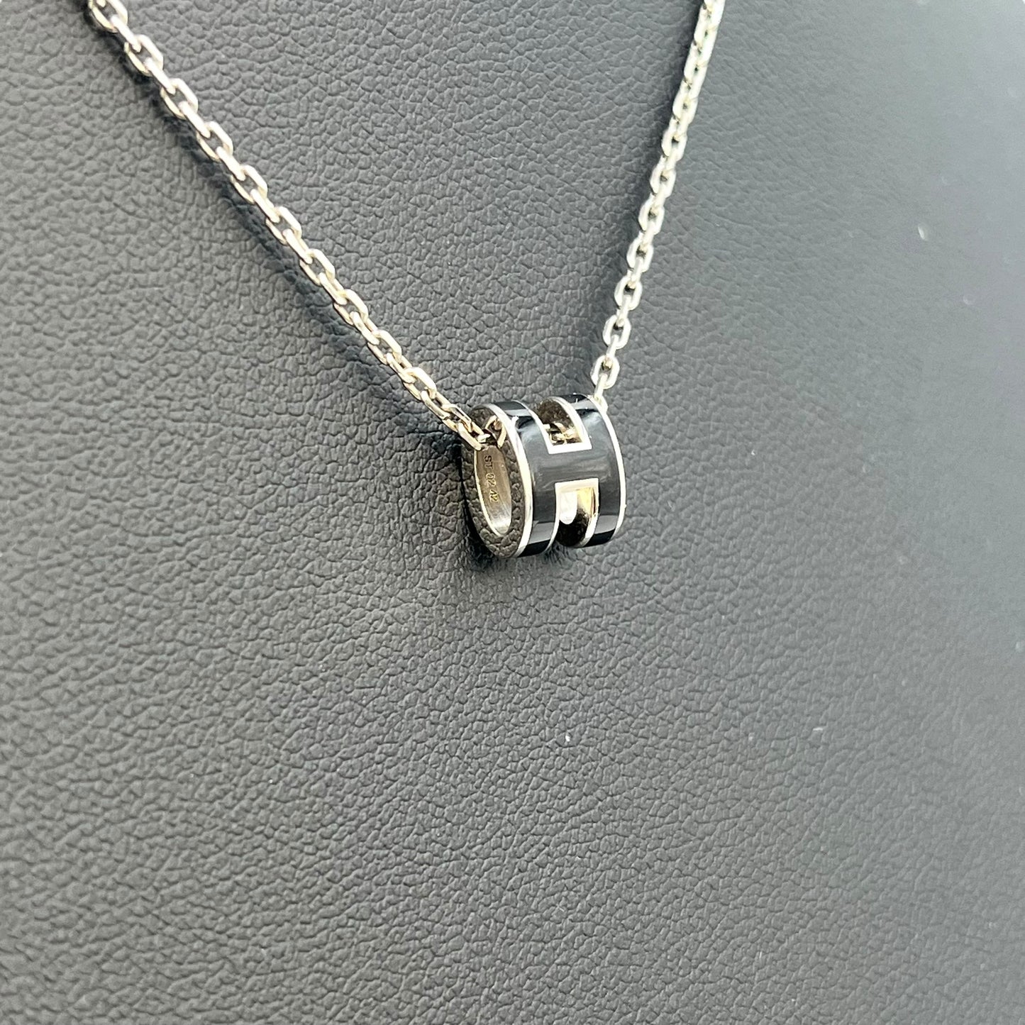 Hermès Mini Pop Ash Necklace Black