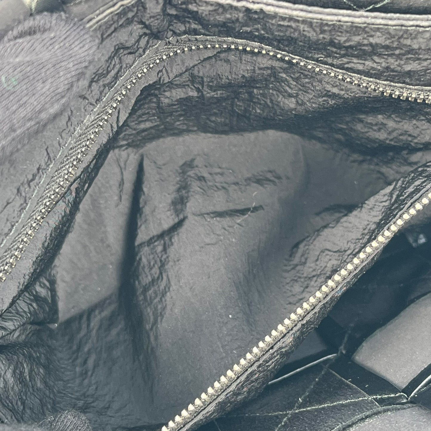 Bottega Veneta Maxi intrecciato cassette minishoulder bag