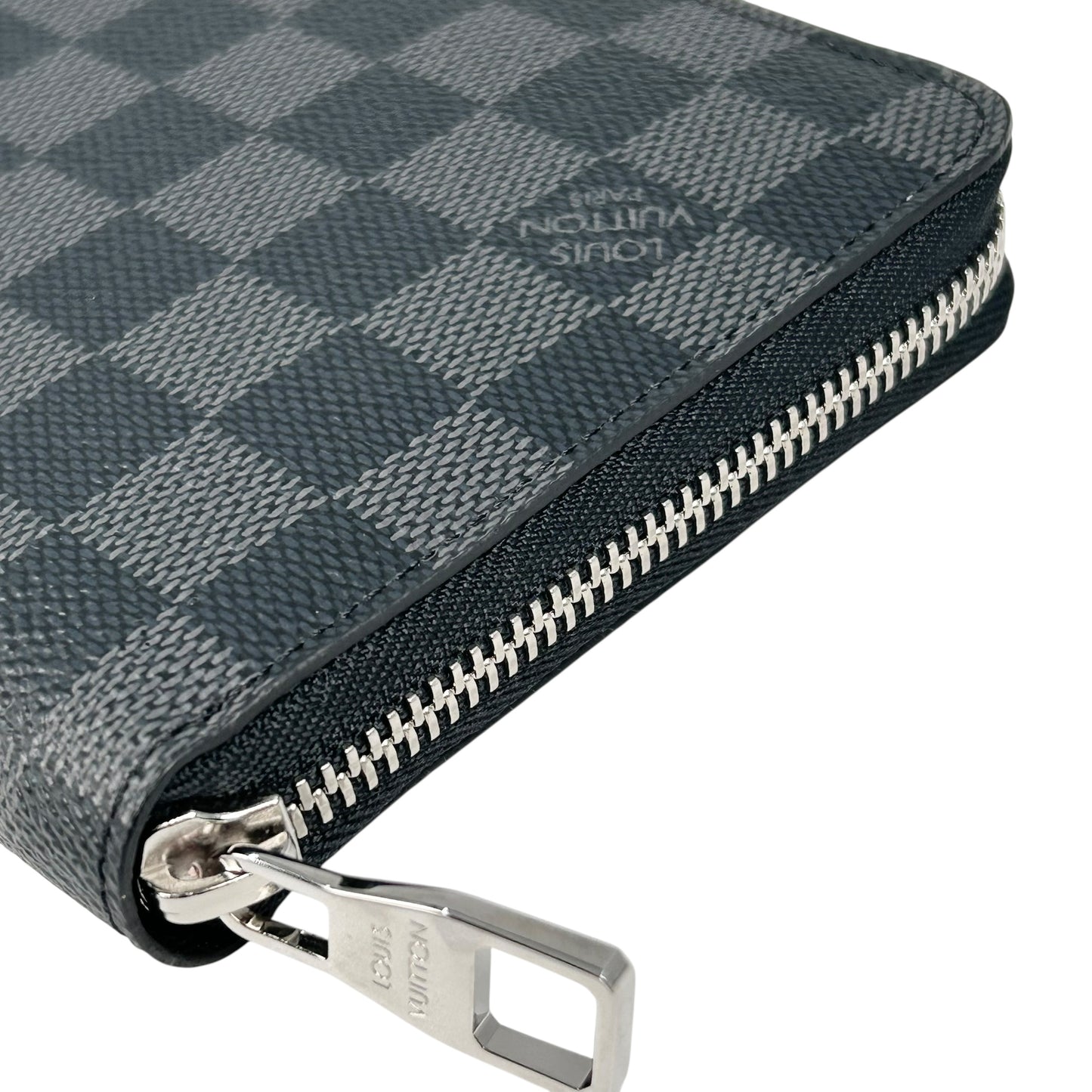 Louis Vuitton Zippy organizer