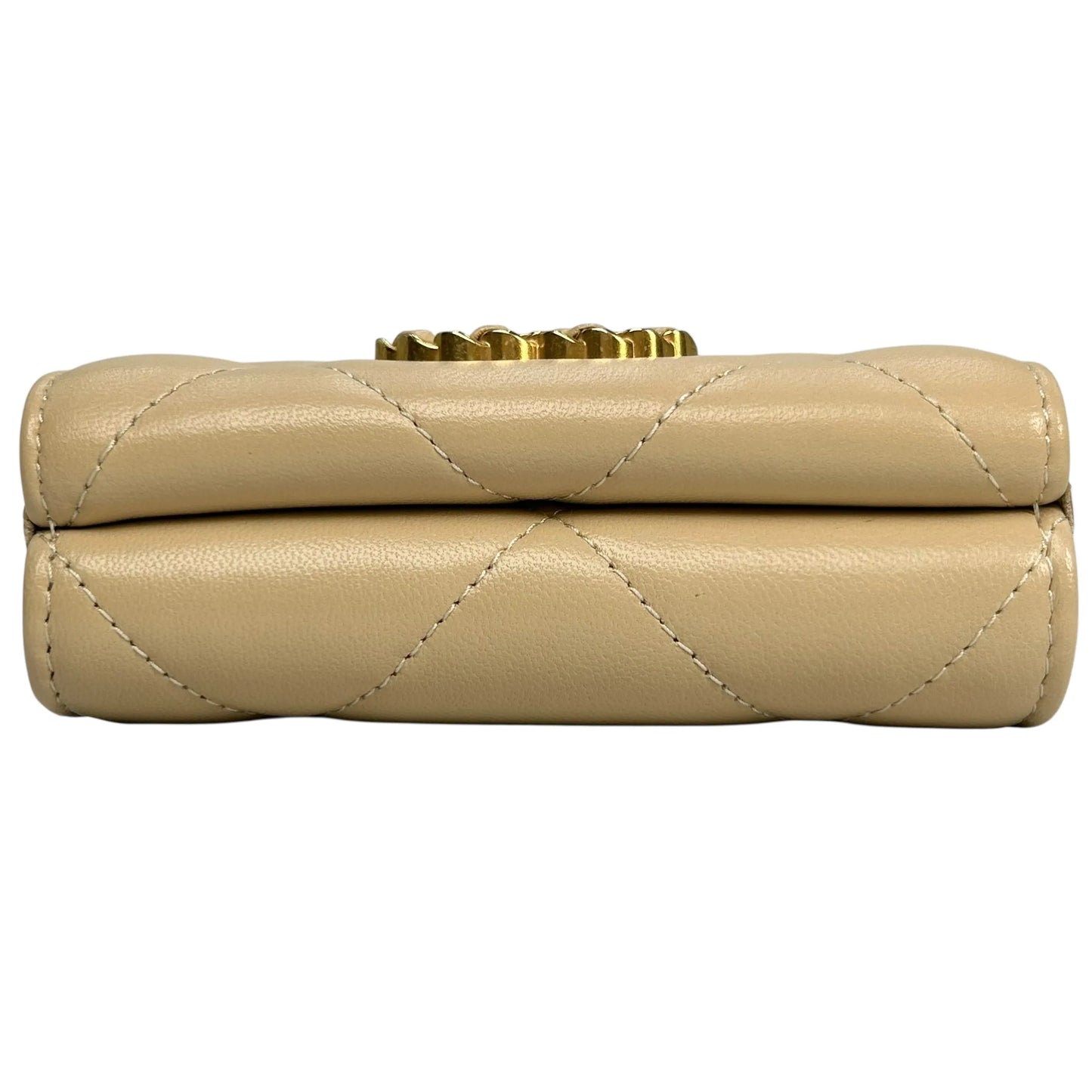 CHANEL Materasse Chanel 19 Compact Wallet - Beige