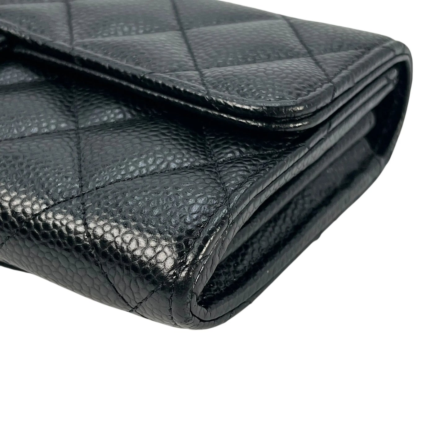 CHANEL Materasse Classic Caviarskin - Black